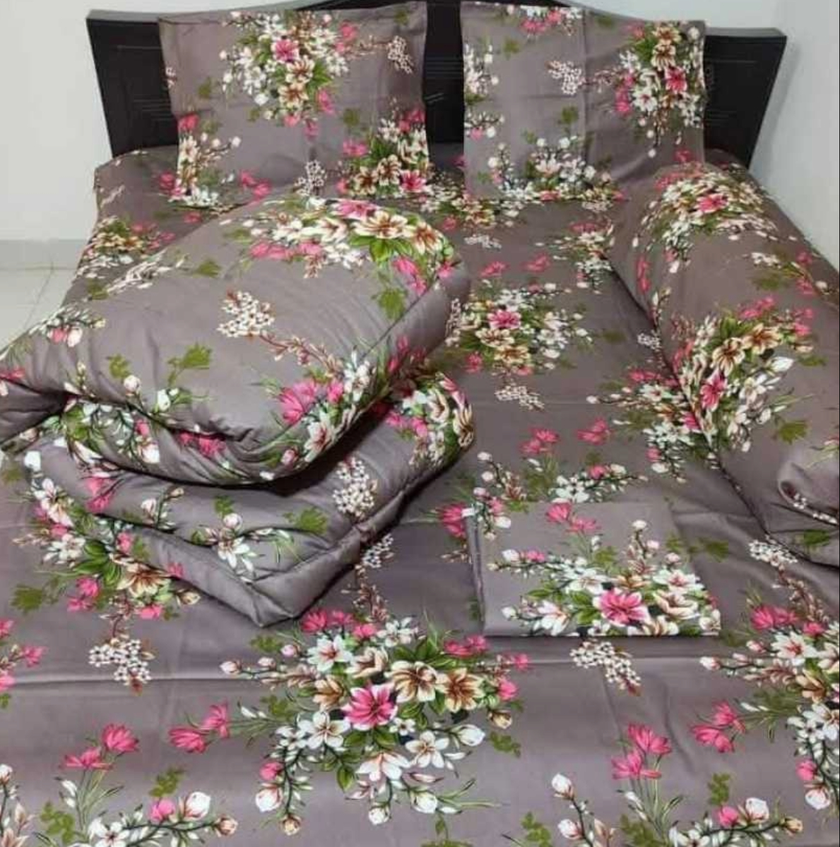5-Piece Towel Premium Comforter Combo Set